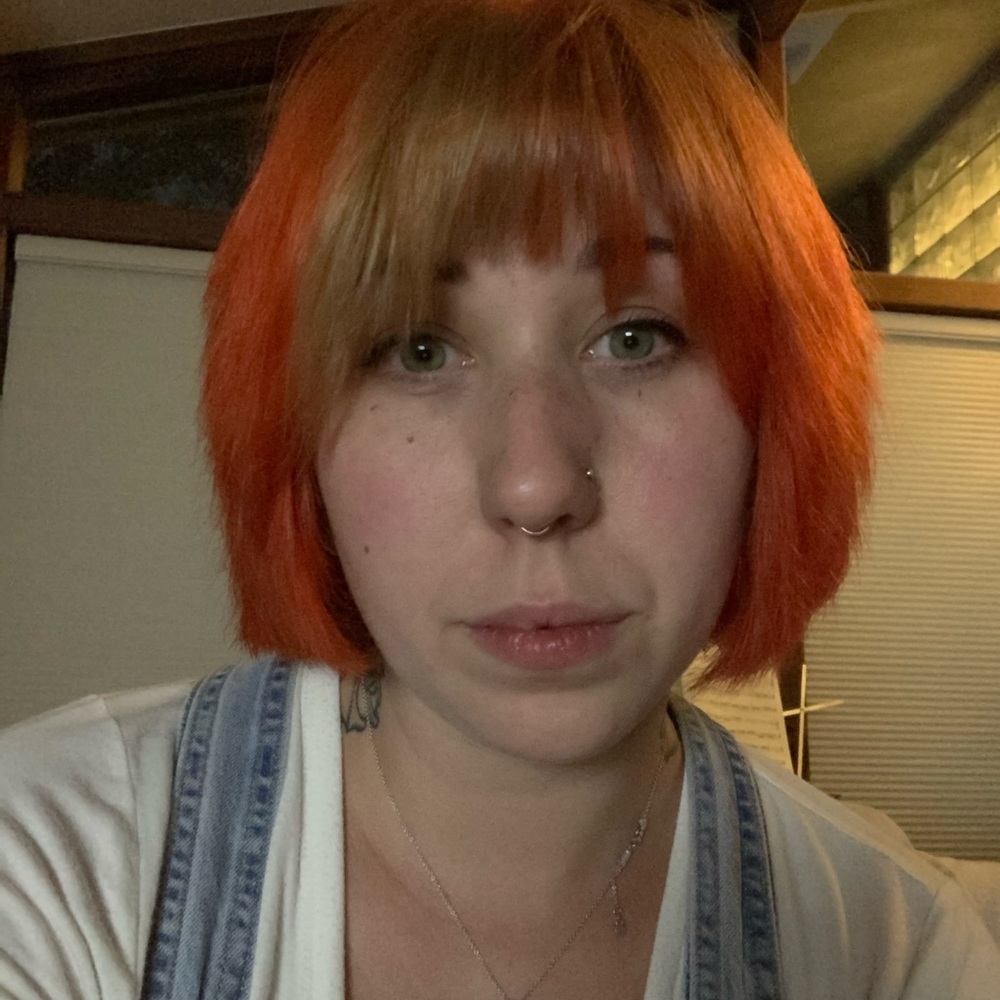 Meet your Posher, Emily